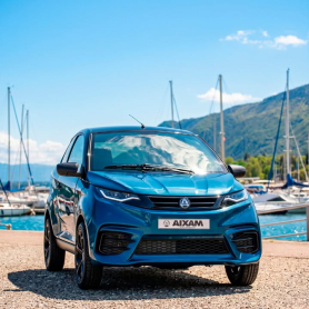 Junio sabe mejor con un AIXAM Coup&eacute; Sport y buena compa&ntilde;&iacute;a🩵🏖️ 😉